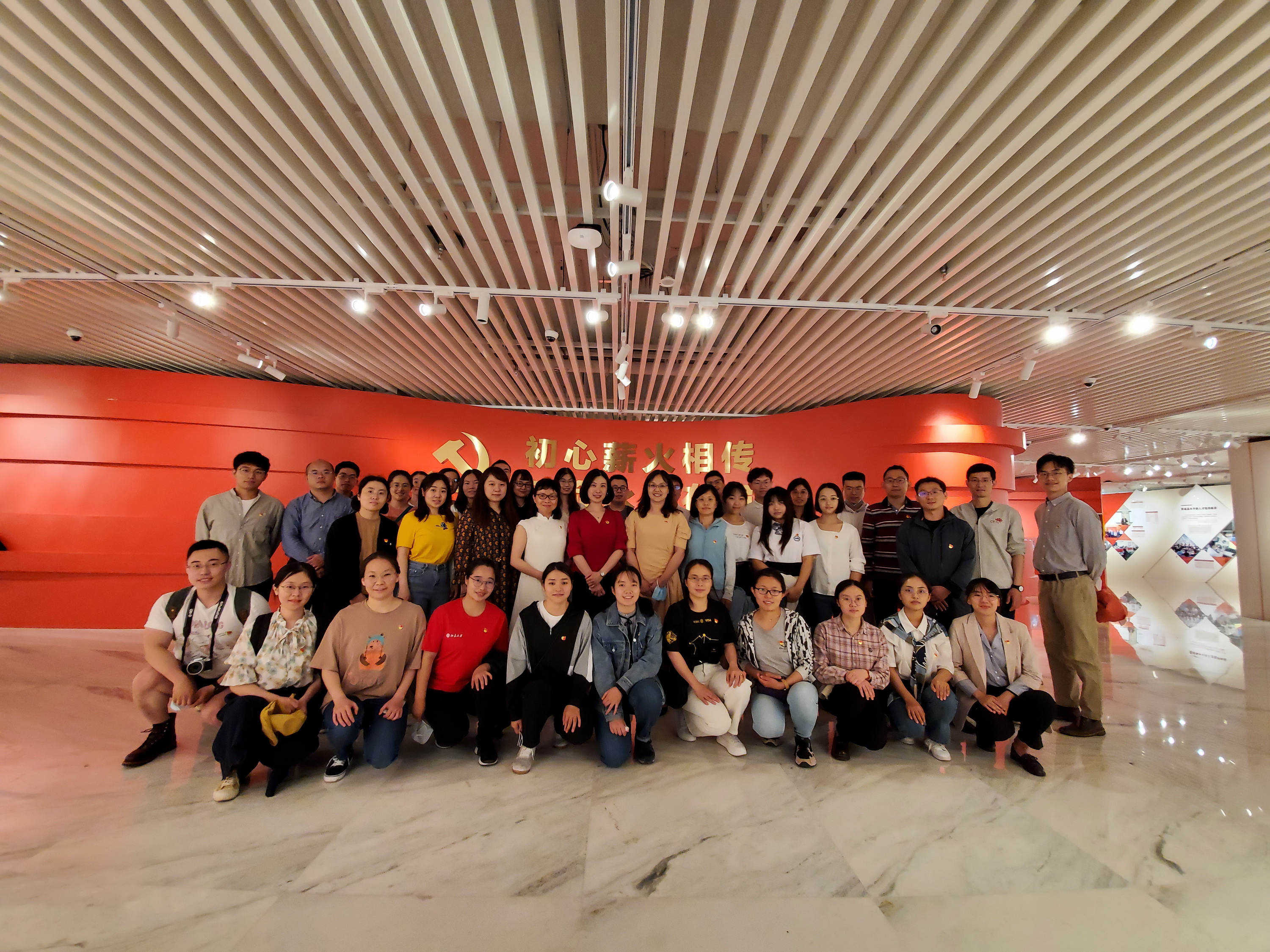 335af76732784f859638092cf5a831b6.jpg 1_调整大小.jpg