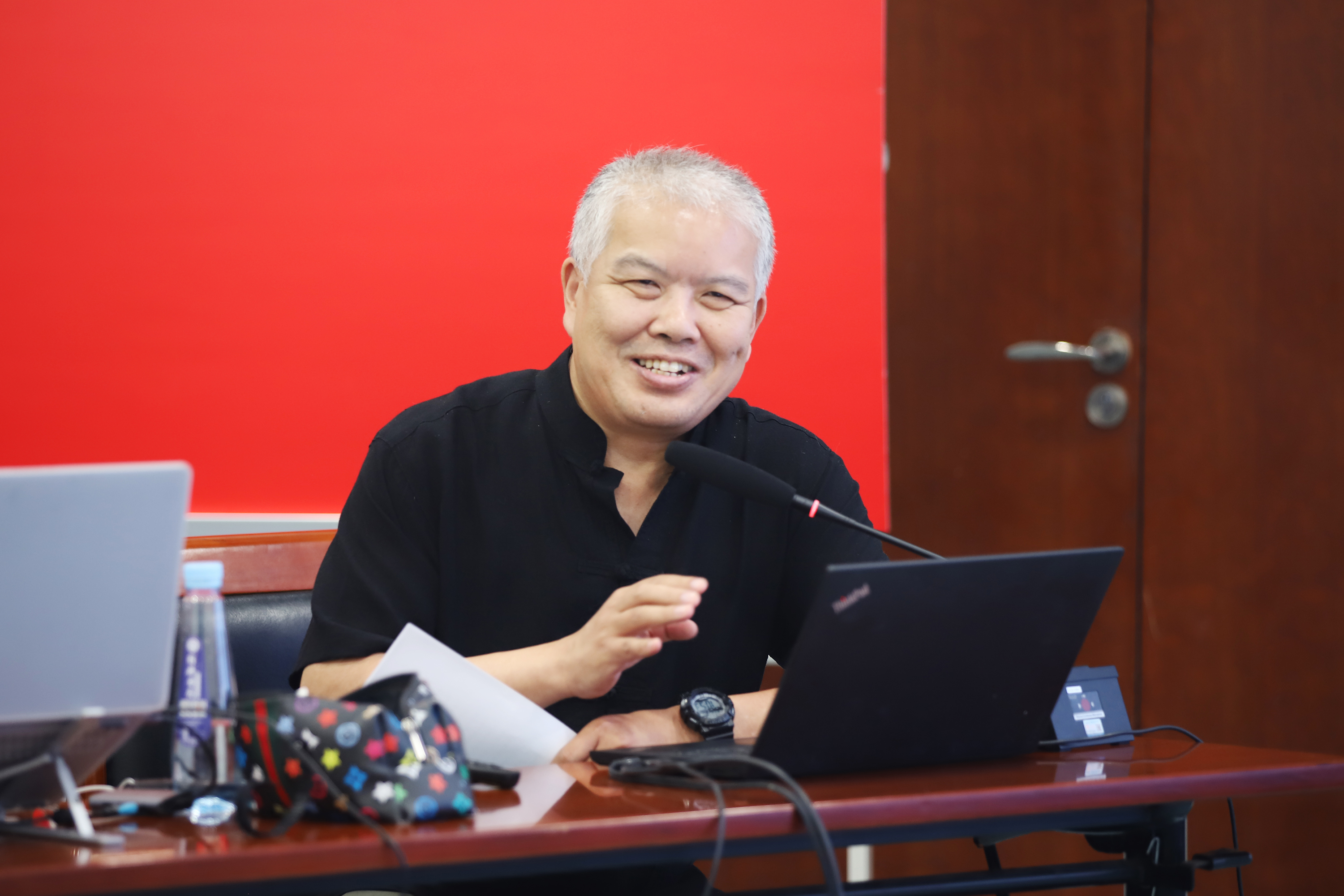 崔建华发言.jpg